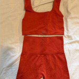 SET Active Sculptflex Sports Bra and Shorts